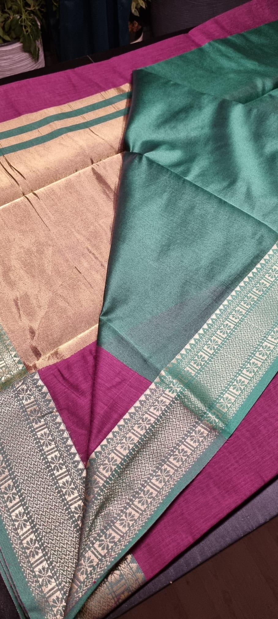 Naziya - Double colored green and violet Saree